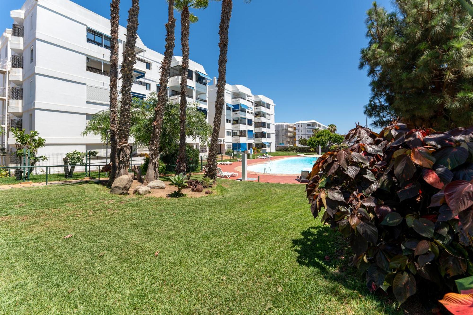 Garden View Apartment Iguazu 3 Near Yumbo ปลายา เดล อิงเกลส ภายนอก รูปภาพ
