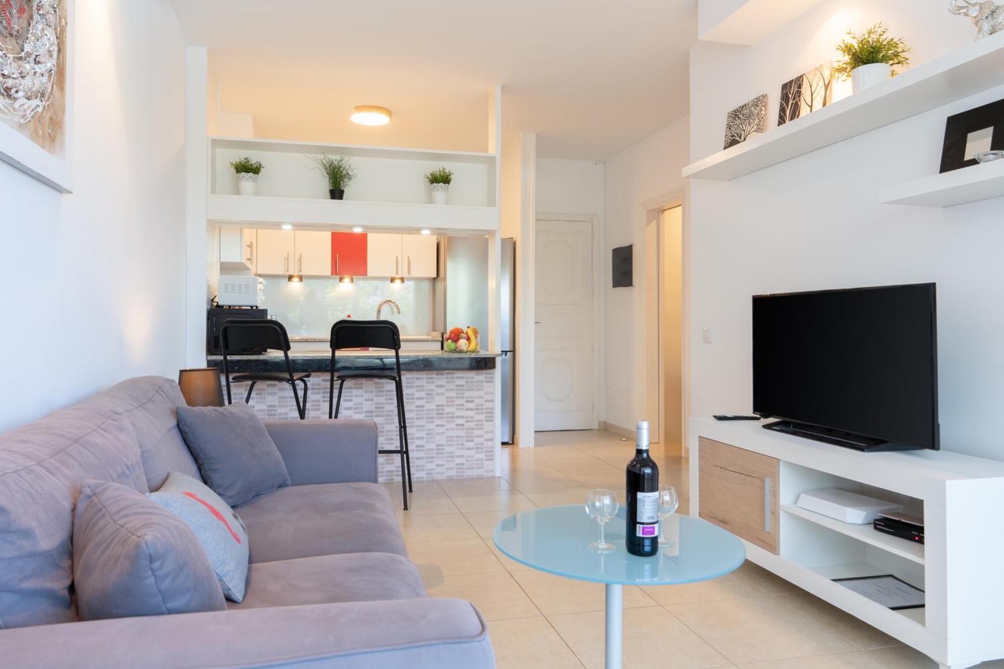Garden View Apartment Iguazu 3 Near Yumbo ปลายา เดล อิงเกลส ภายนอก รูปภาพ