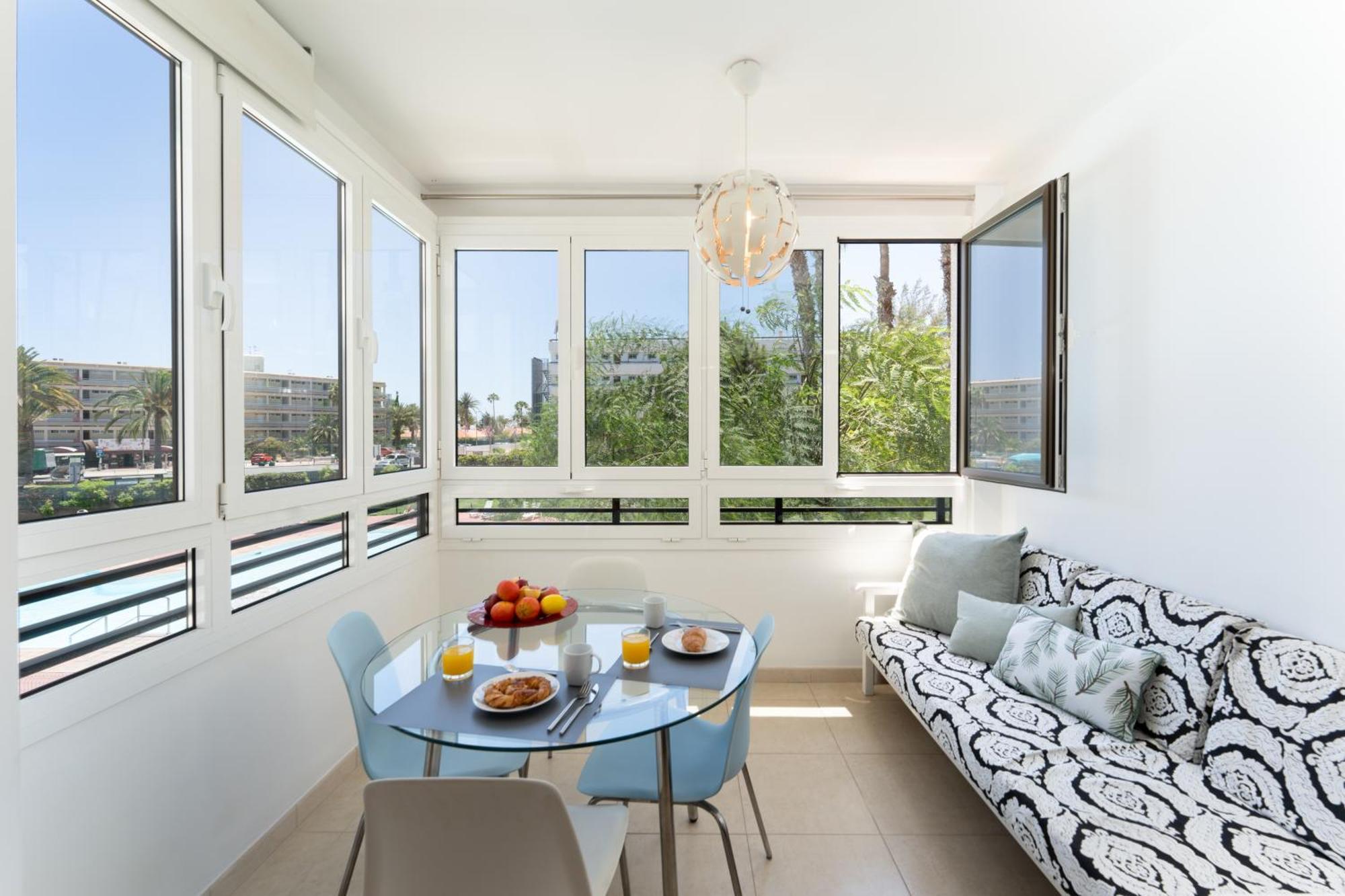 Garden View Apartment Iguazu 3 Near Yumbo ปลายา เดล อิงเกลส ภายนอก รูปภาพ